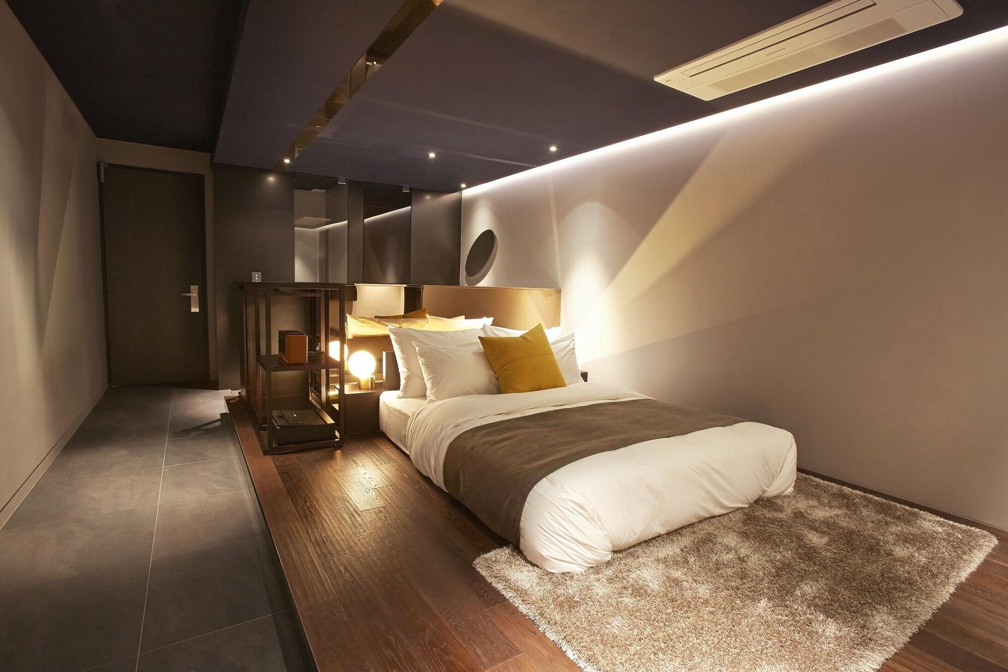 Js The Classic Hotel Osan Bagian luar foto