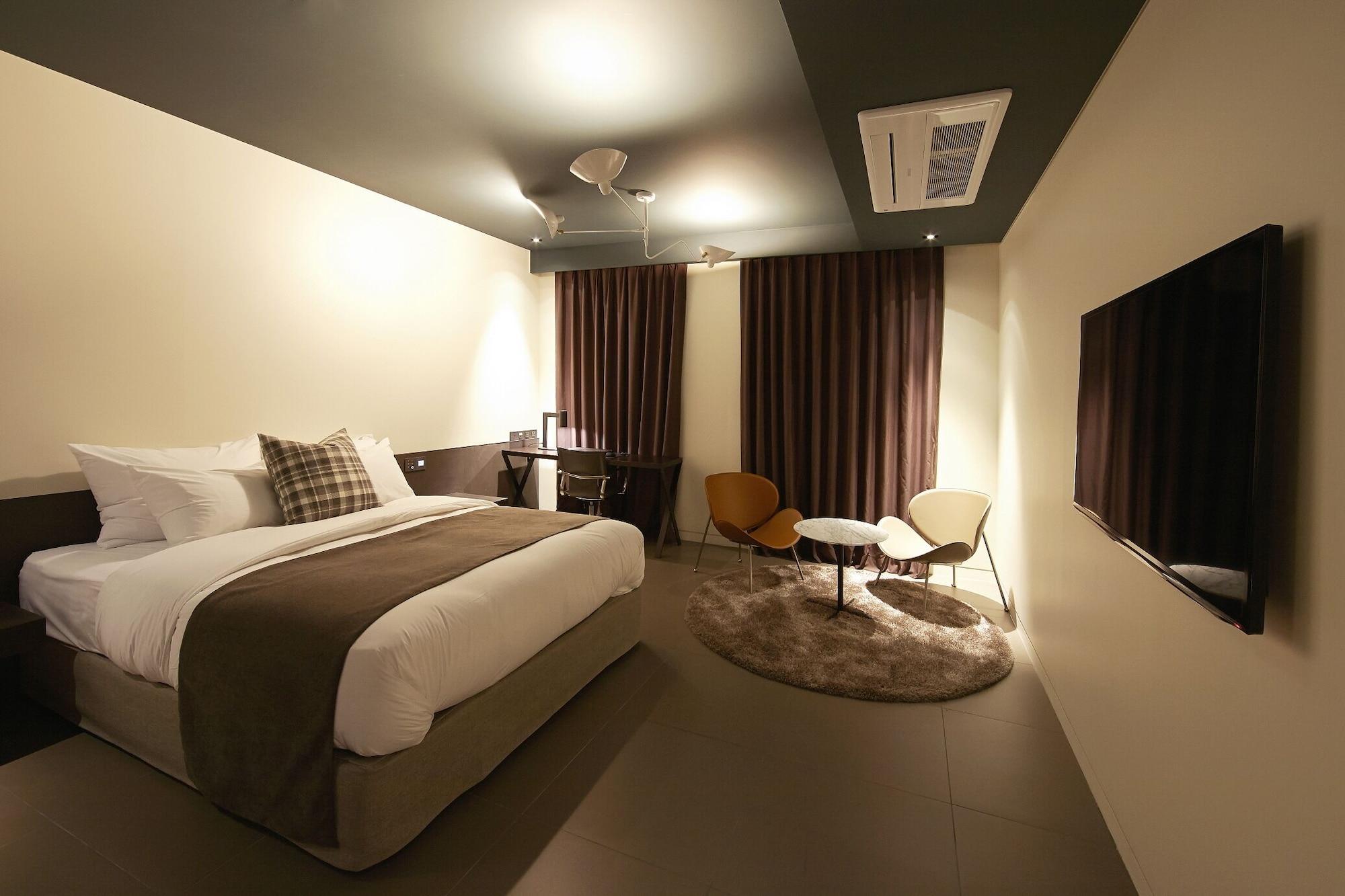 Js The Classic Hotel Osan Bagian luar foto